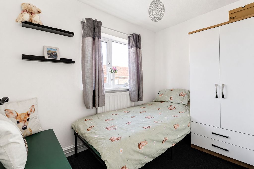 Additional image 8 of 2 bed terraced house for saleLaurel Close, Gainsborough DN21