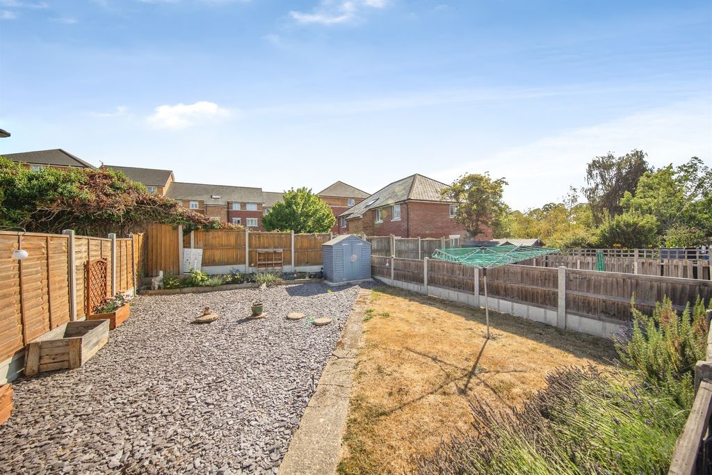 Property photo 2 of 14