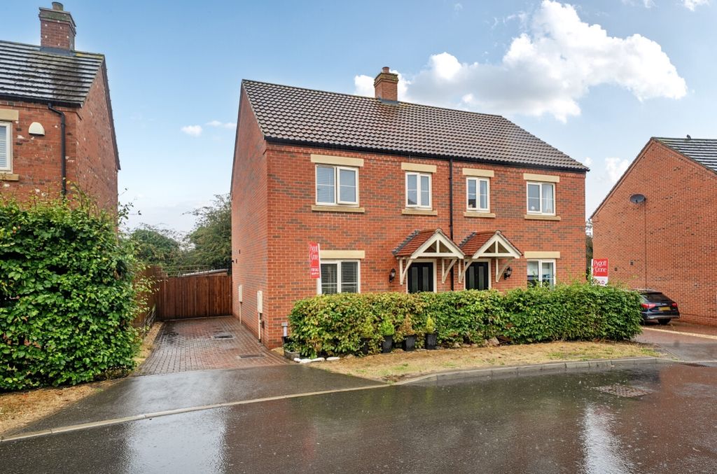 Property photo 1 of 21 1511664-1-1A0435A9Cb698
