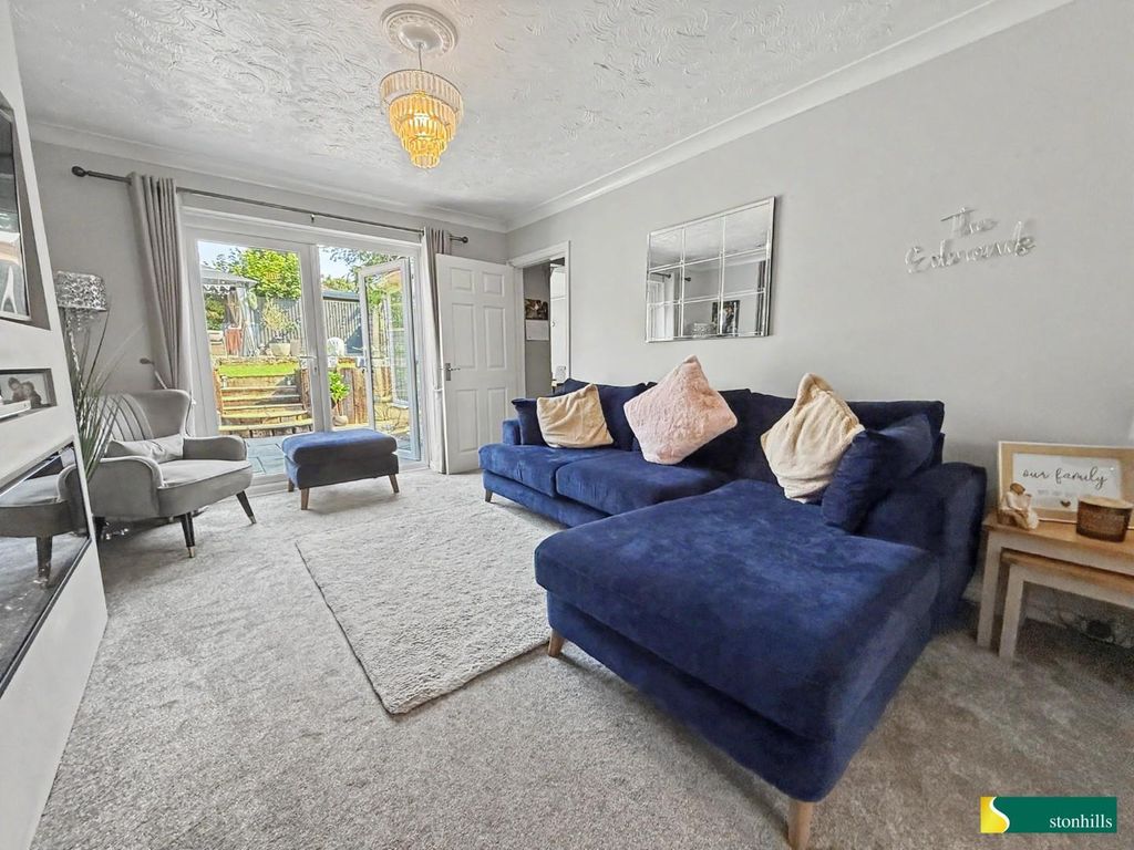Property photo 2 of 16 17.Jpg