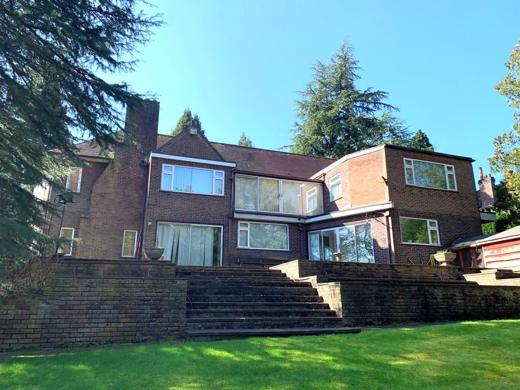 Property photo 3 of 74 K10