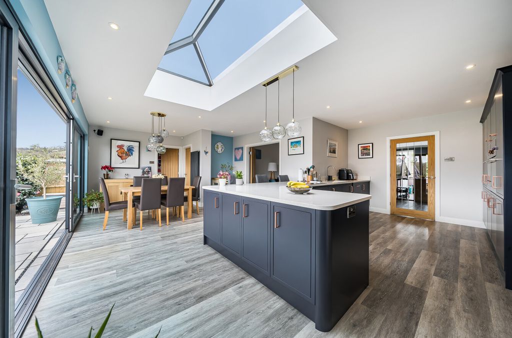 Property photo 3 of 15 Kitchen/Diner