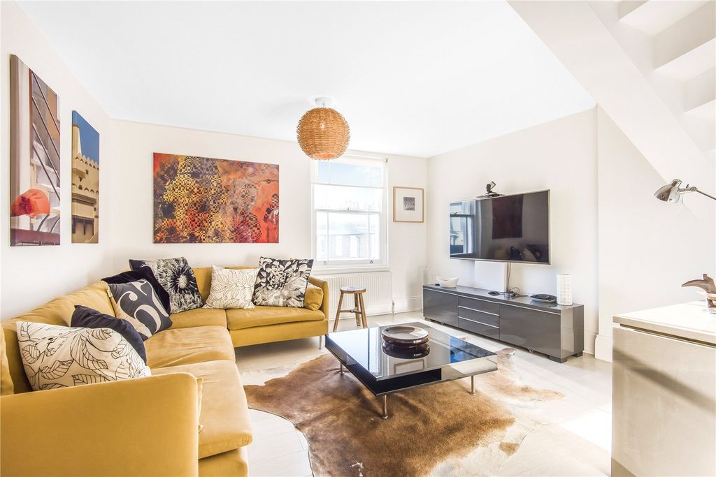 Property photo 2 of 10 Reception