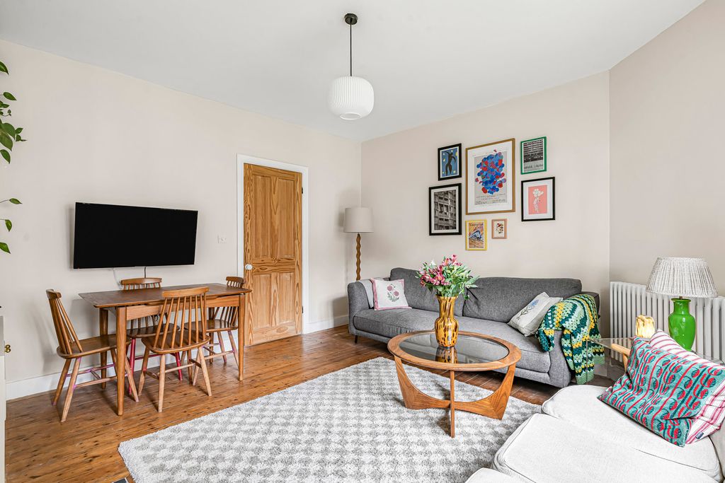 Property photo 3 of 20 Reception Room