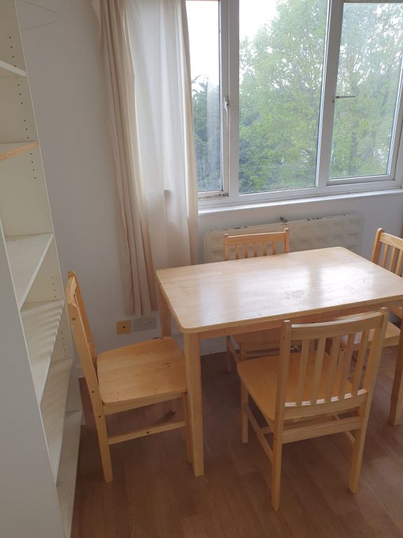 Property photo 3 of 7 Flat 7 Cyprus Road (5)