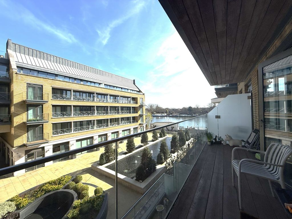 Property photo 2 of 9 Photo 2