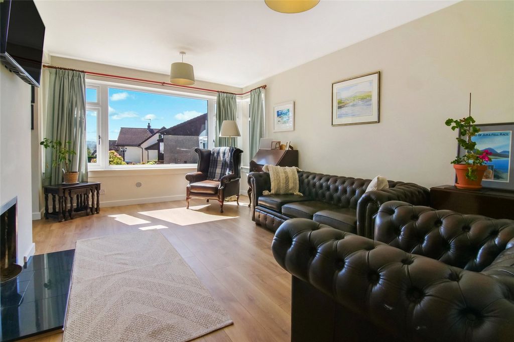 Property photo 3 of 18 Picture No. 47
