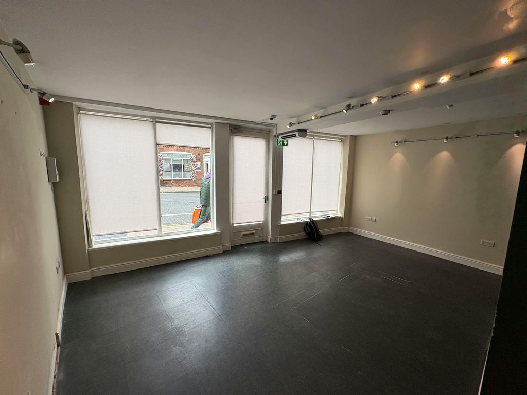 Property photo 2 of 6 Img_0081.Jpg