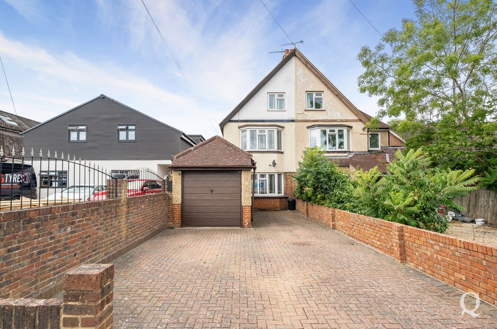 Property photo 1 of 25 Eb20c508-8Af2-409...