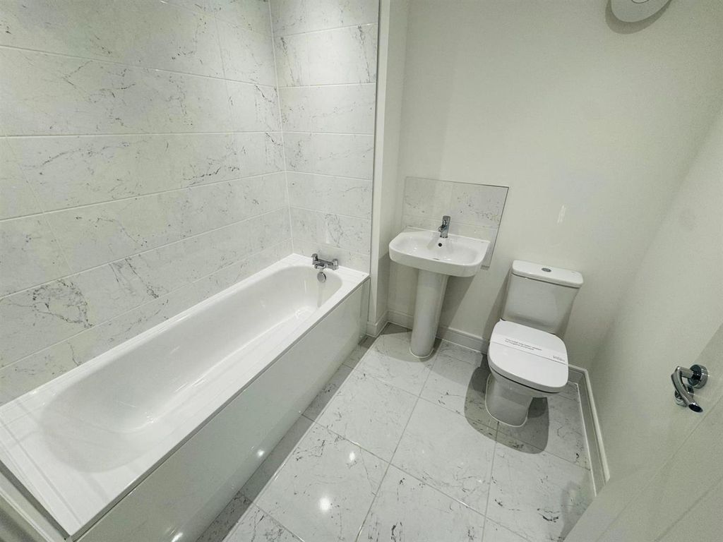 Property photo 3 of 21 Whatsapp Image 2025-06-17 At 15.20.34.Jpeg