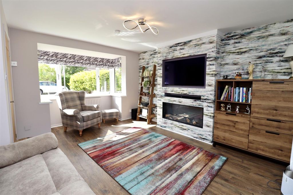 Property photo 2 of 13 Image00012.Jpeg