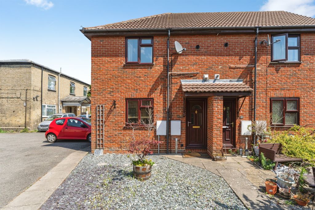 Property photo 1 of 14