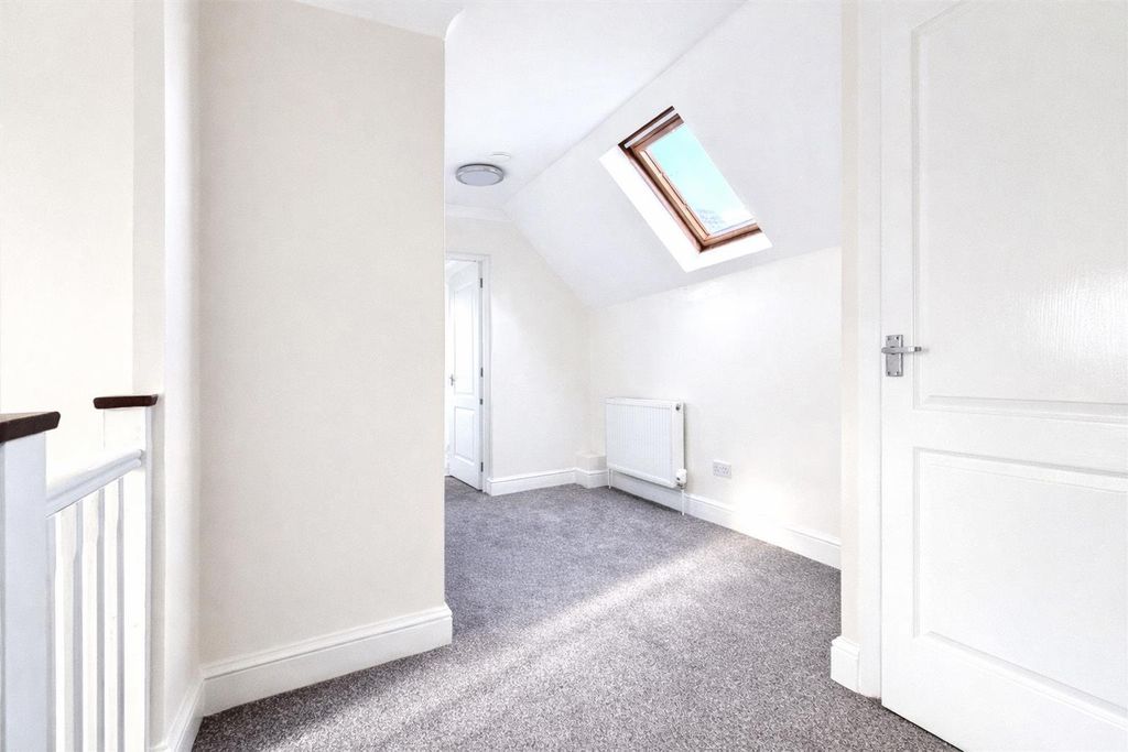 Property photo 2 of 12 3.Png