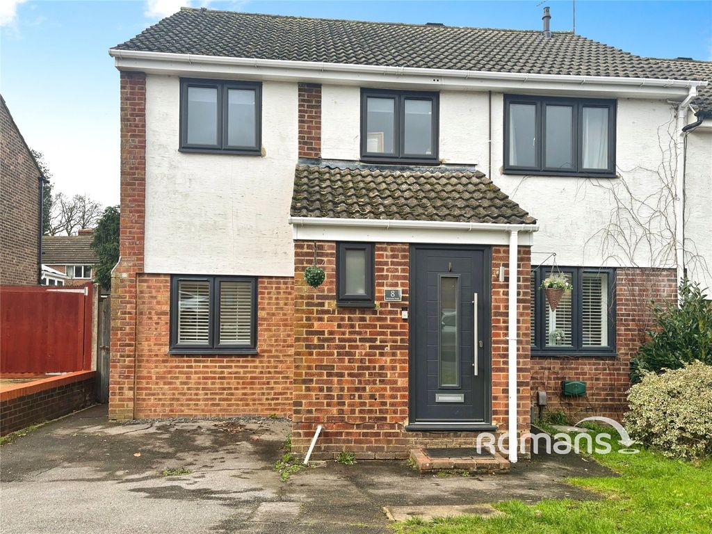 Property photo 1 of 25 Picture No. 28