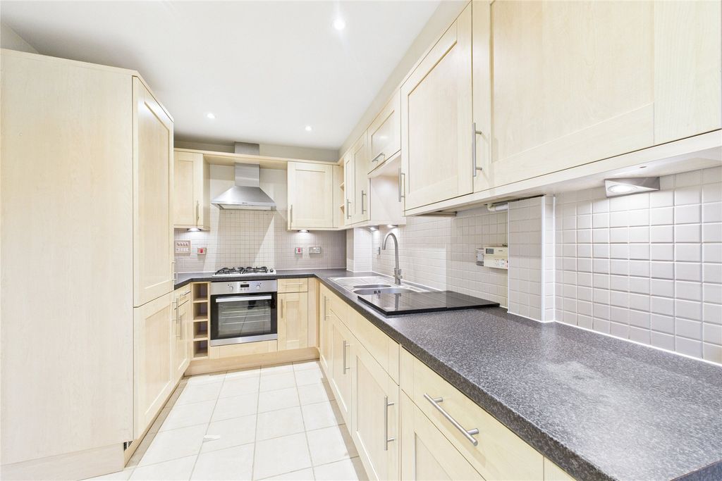 Property photo 3 of 10 Picture No. 07