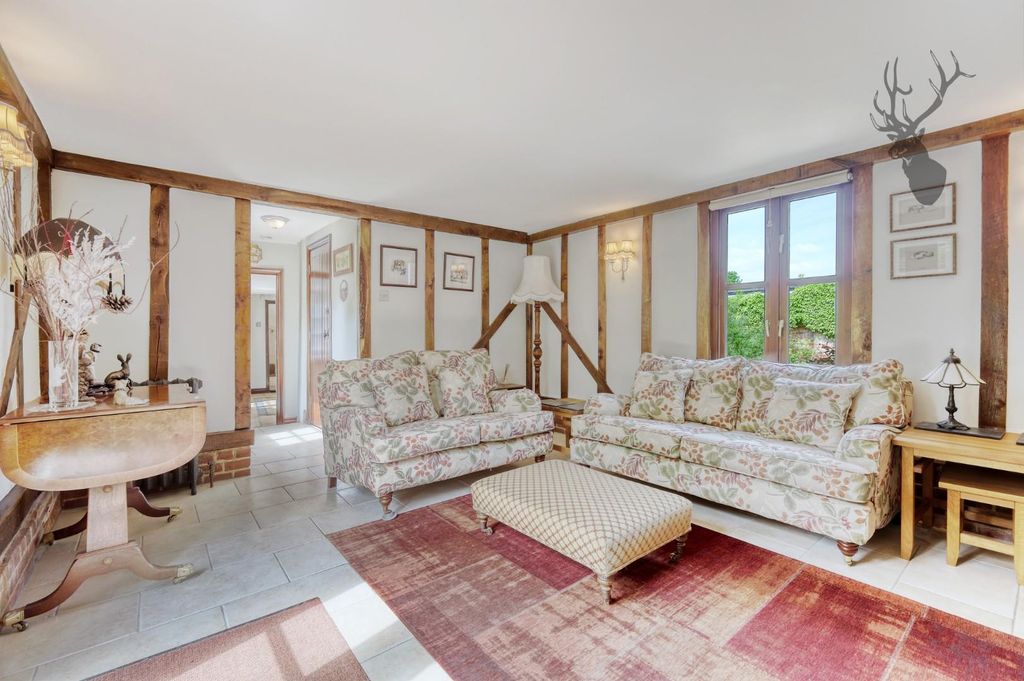 Property photo 3 of 40