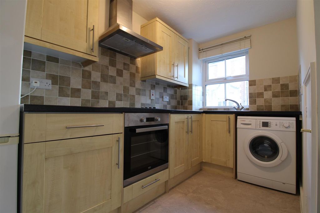 Property photo 2 of 8 Img_2997.Jpg