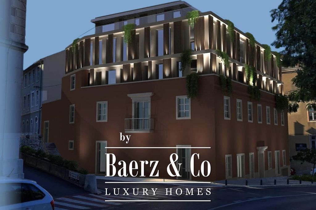 Property photo 1 of 2