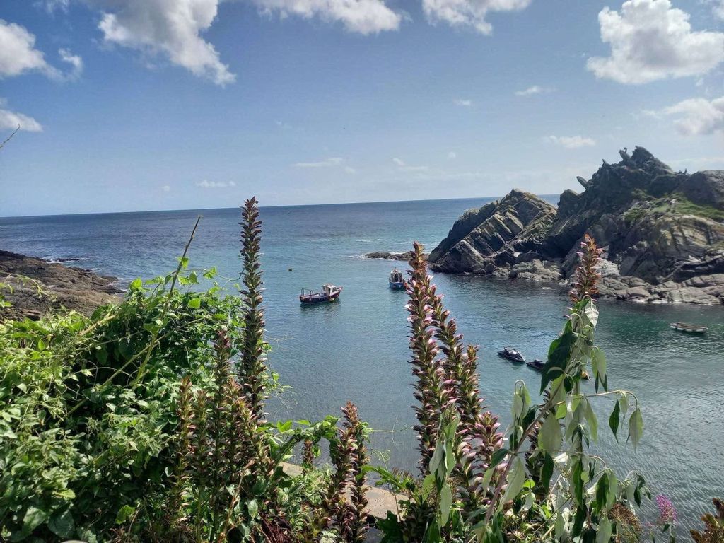 Property photo 2 of 6