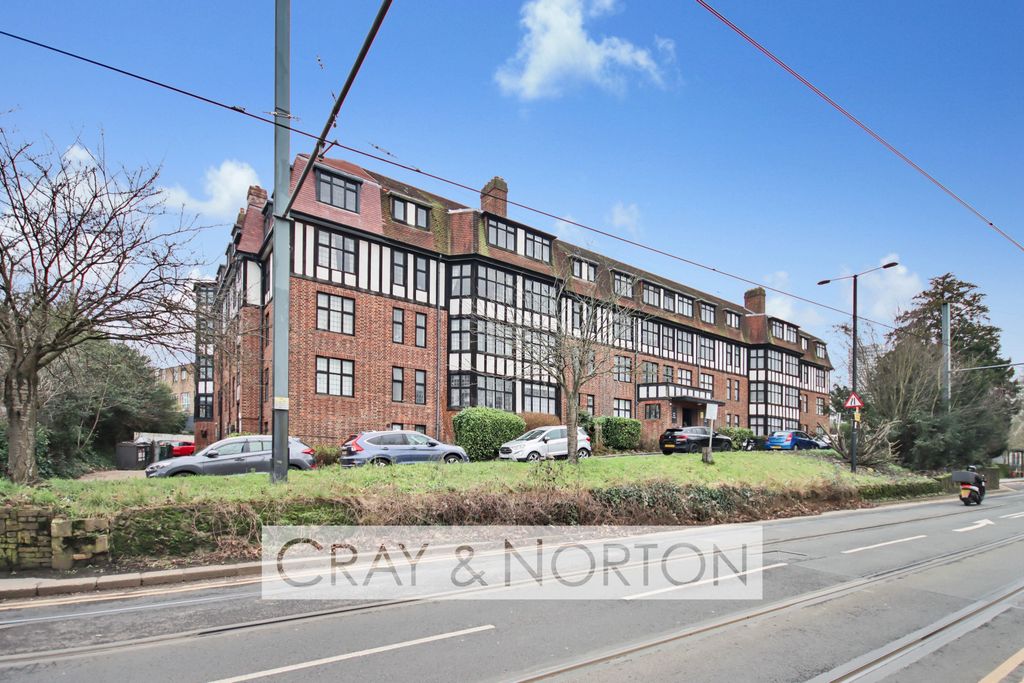 Property photo 1 of 5 Photo 5