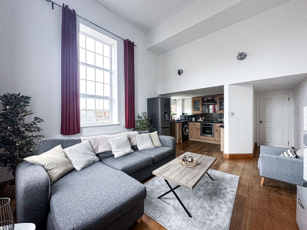 Property photo 3 of 15 3831099