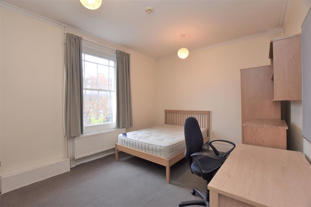 Property photo 3 of 3 8, 45 Urr (2).Jpg