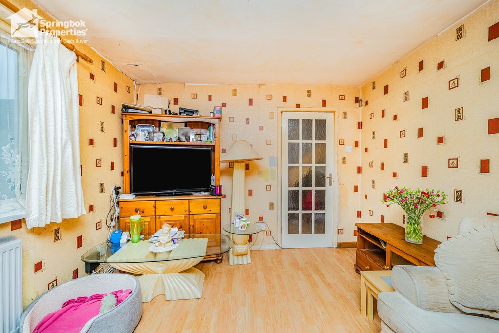 Property photo 2 of 21 Image 1