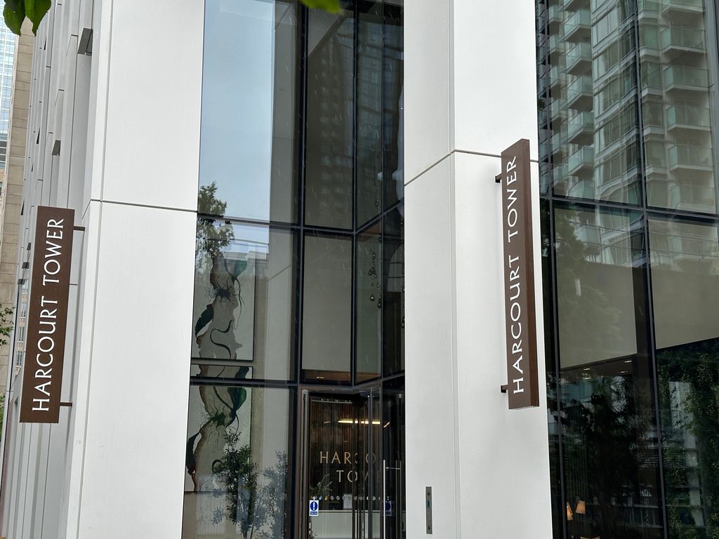 Property photo 3 of 24