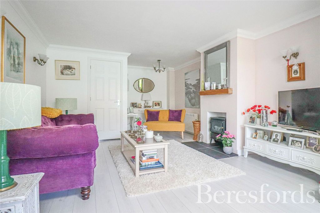 Property photo 2 of 12 Picture No. 04