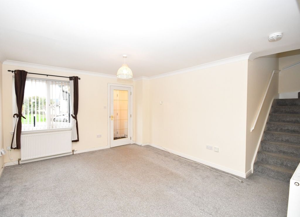 Property photo 2 of 12 Photo