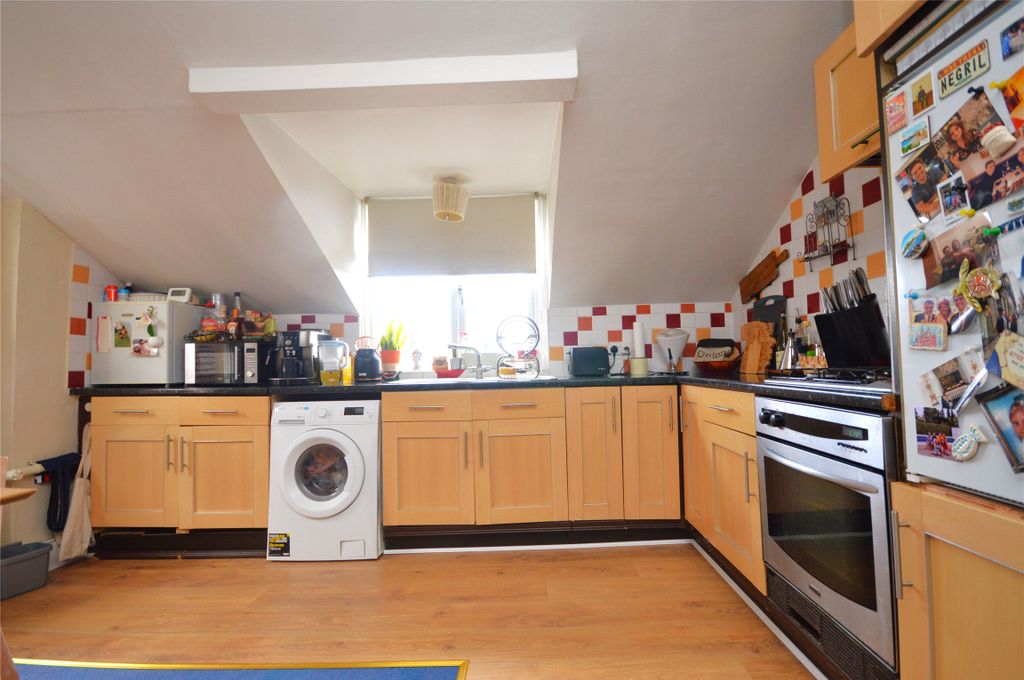 Property photo 2 of 8 Picture No. 07