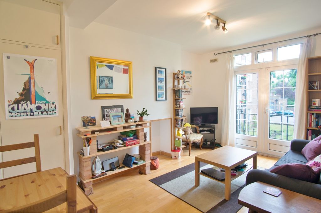 Property photo 2 of 7