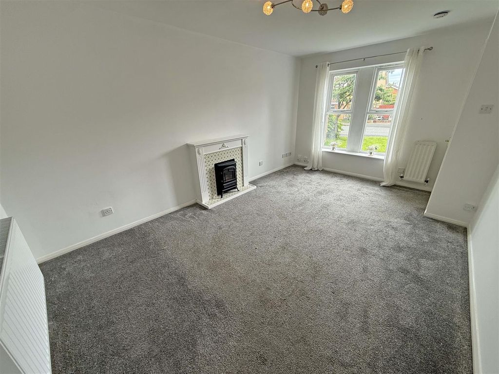 Property photo 2 of 9 Living Room.Jpg