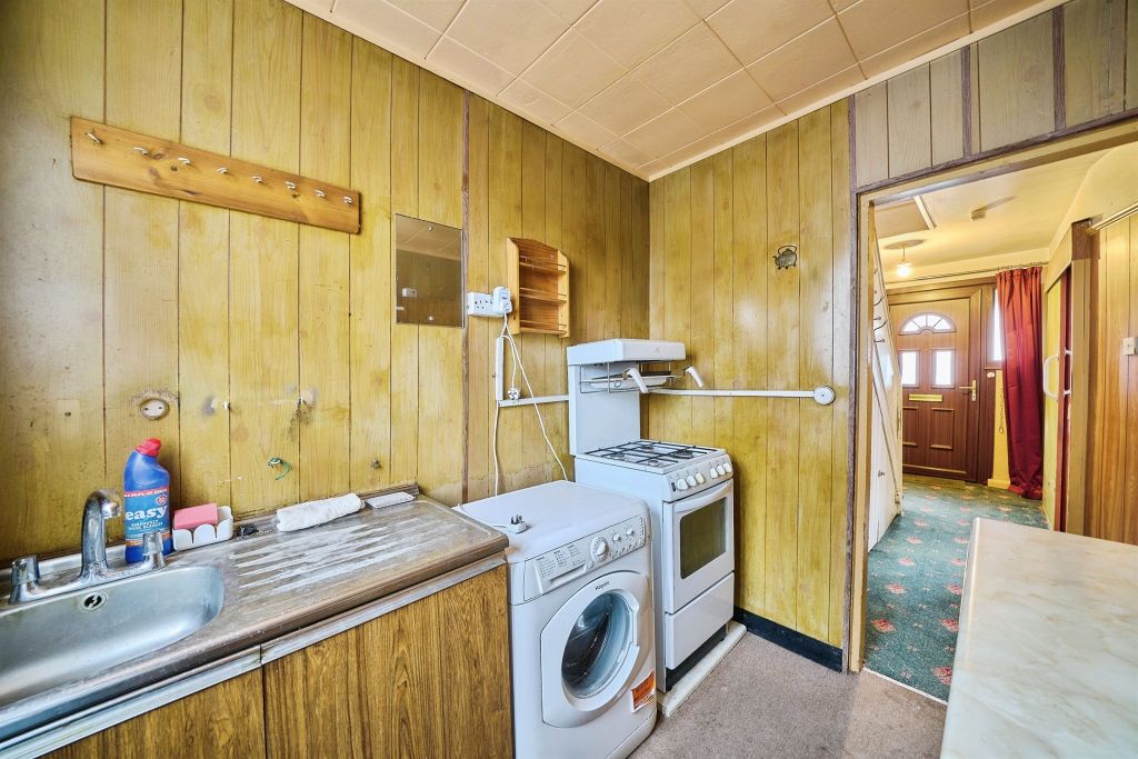 Property photo 3 of 17