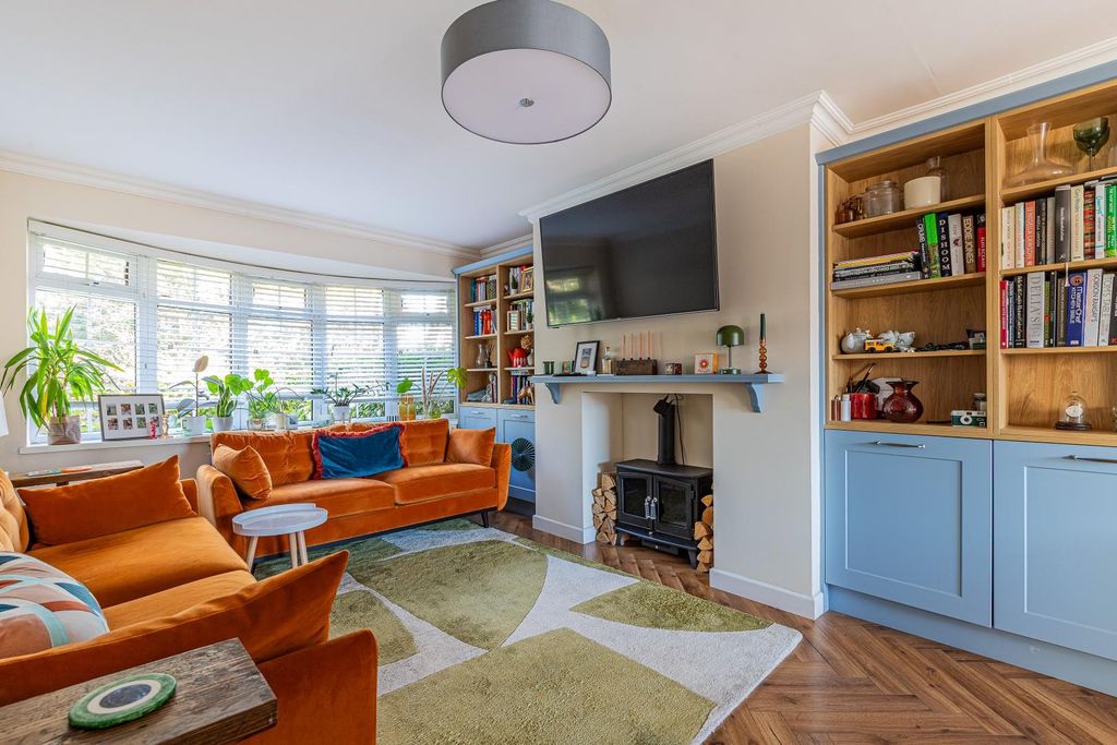 Property photo 3 of 23 2-12.Jpg