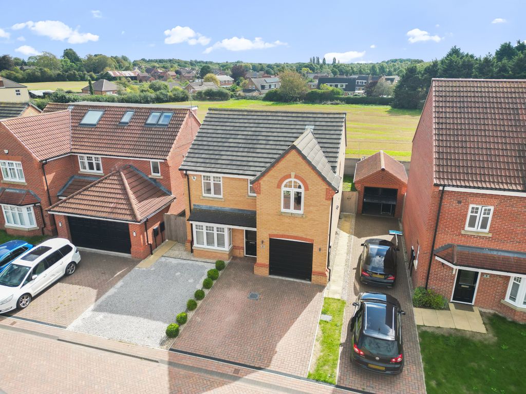 Property photo 1 of 14 Aerial