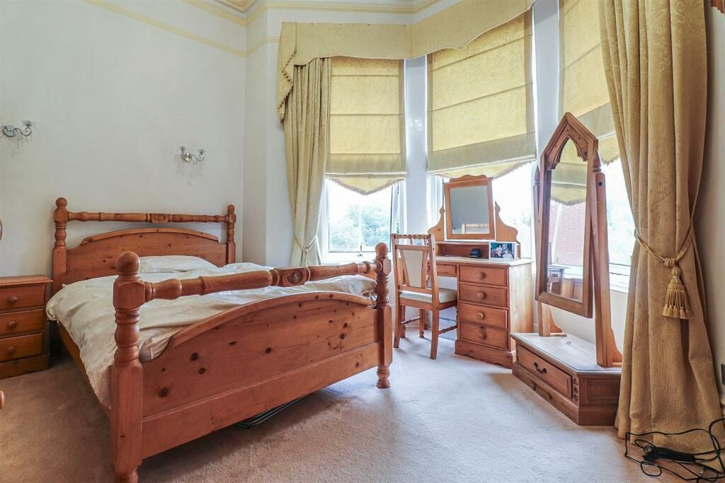 Property photo 3 of 15 4312445