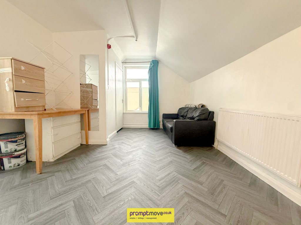 Property photo 1 of 4 Na