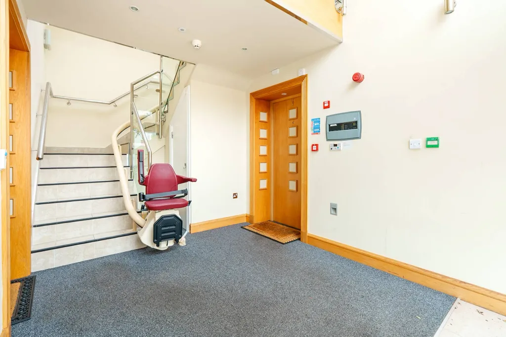 Property photo 3 of 15