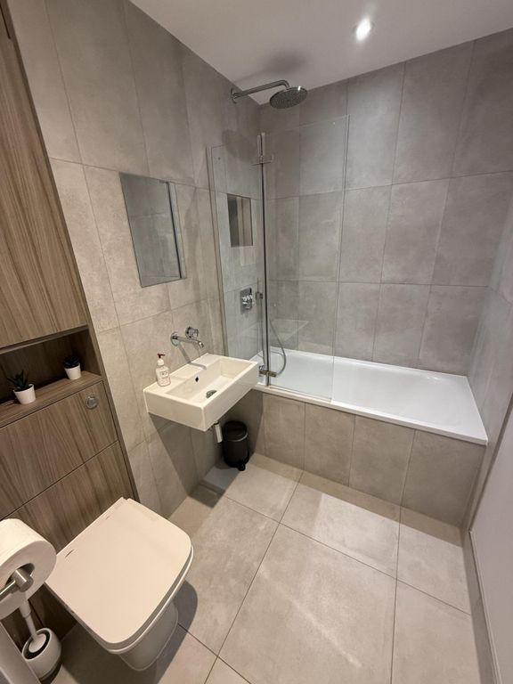 Property photo 3 of 3 Photo 4