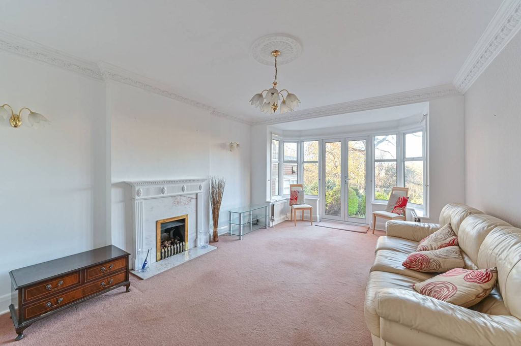 Property photo 3 of 30