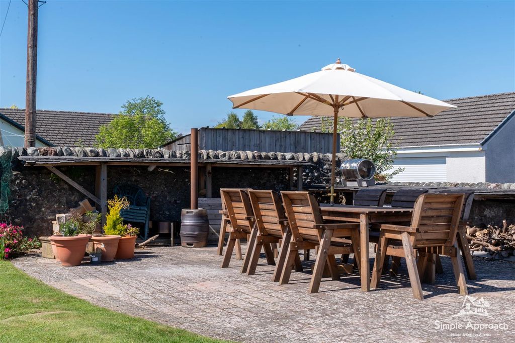 Property photo 3 of 60 Dsc06225-Hdr.Jpg