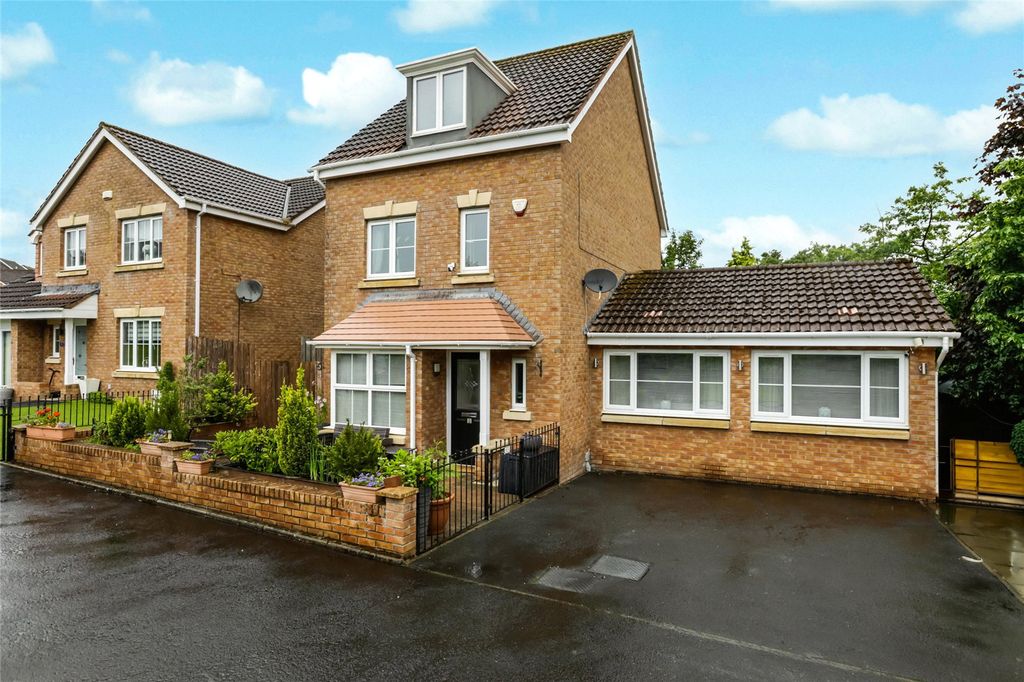 Property photo 1 of 21 Picture No. 03