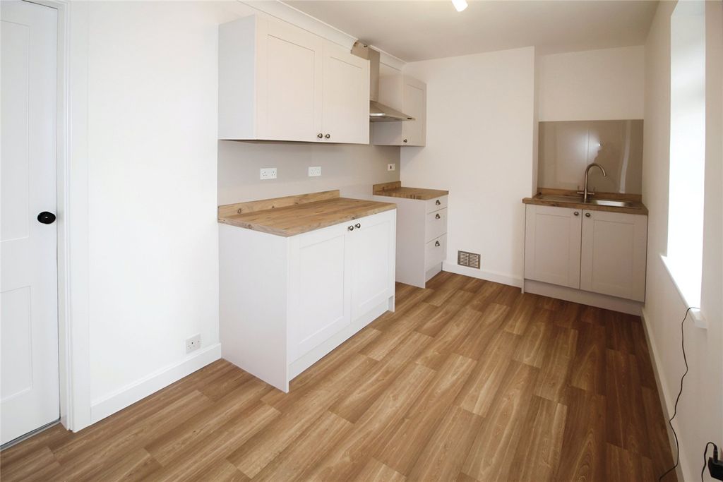 Property photo 3 of 12 Picture No. 07