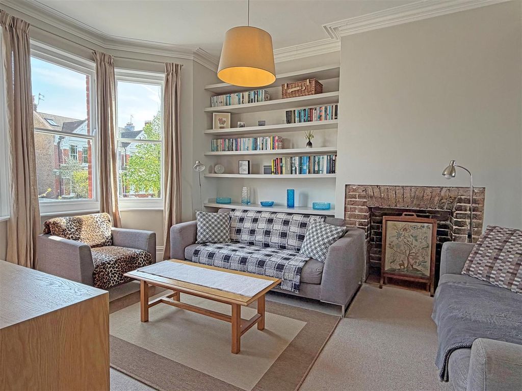 Property photo 3 of 15 L2A.Jpg