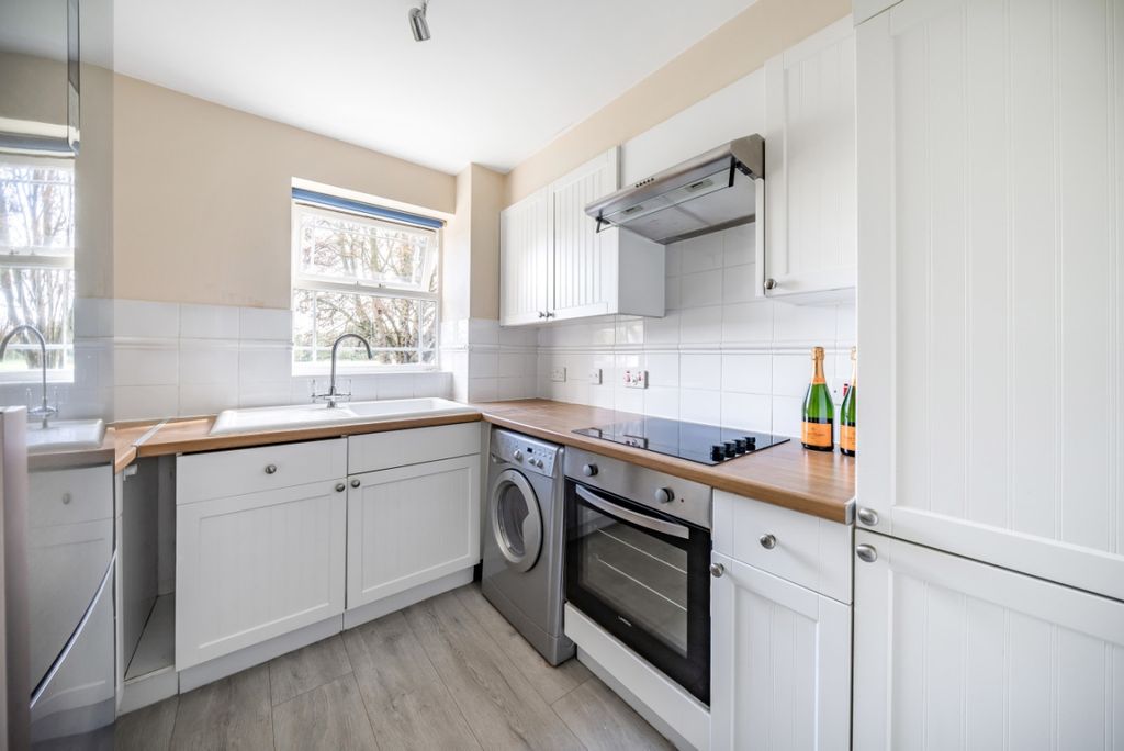 Property photo 2 of 12 1051225 (3)