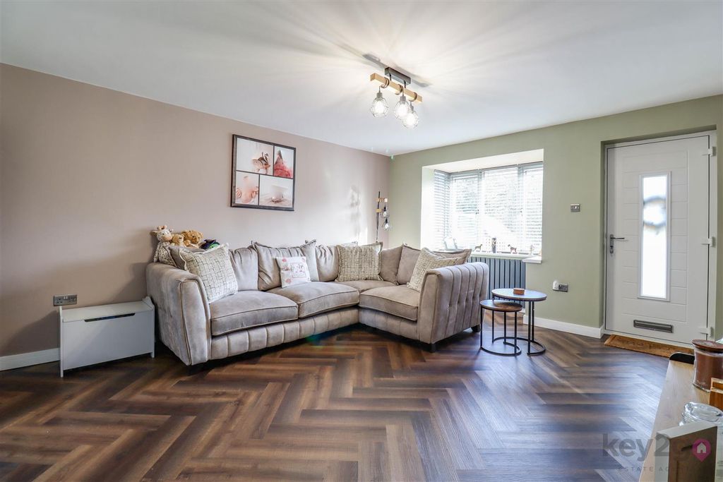 Property photo 3 of 20 Img_9672-Img_9674.Jpg