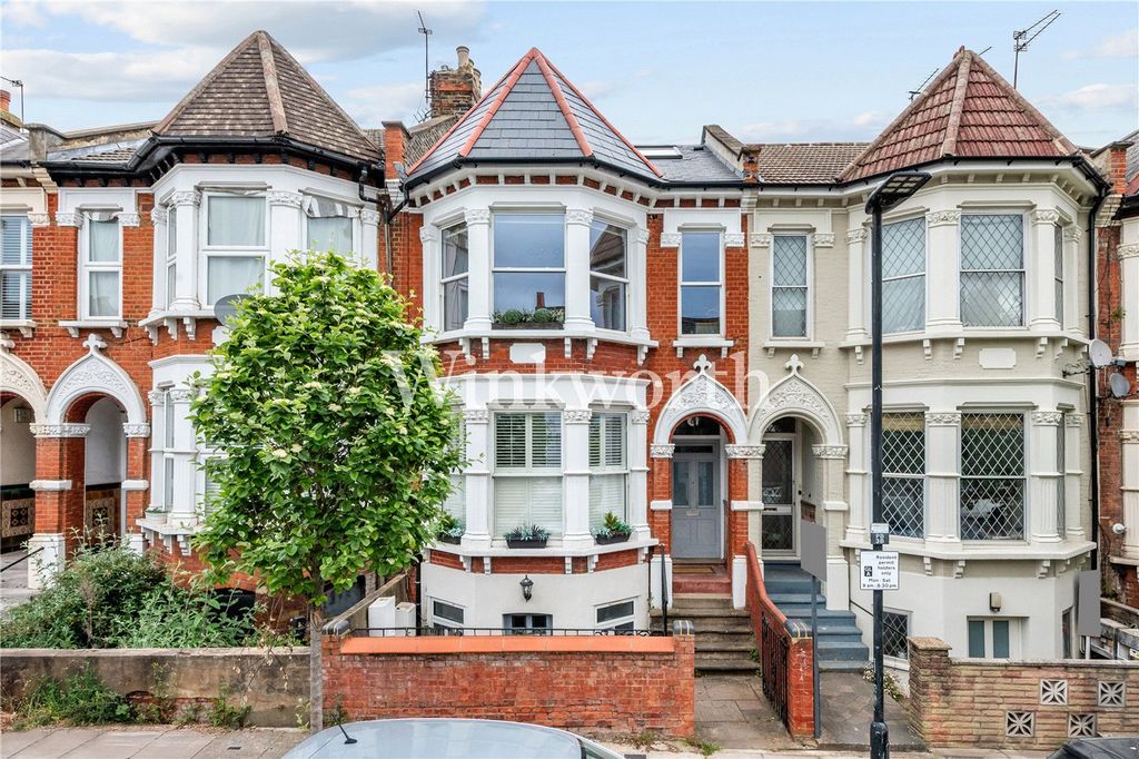 Property photo 1 of 9 Picture No. 03