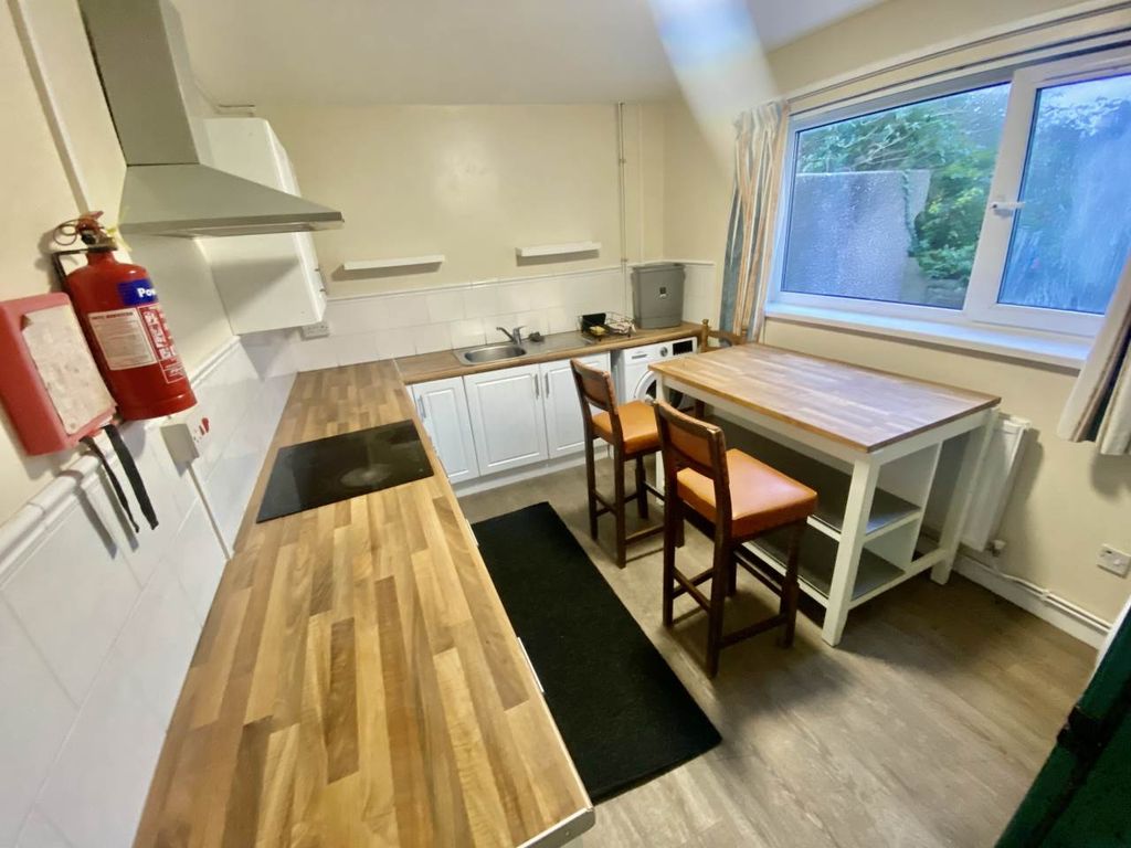 Property photo 3 of 20 Img_2267