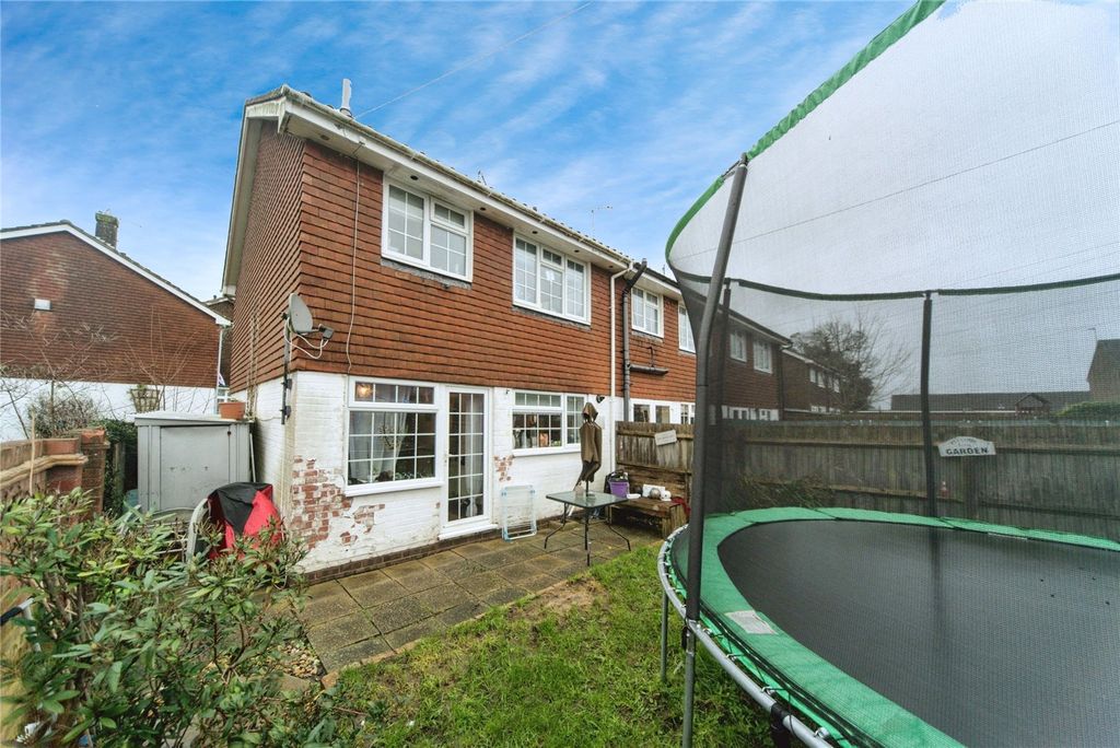 Property photo 1 of 11 Picture No. 17